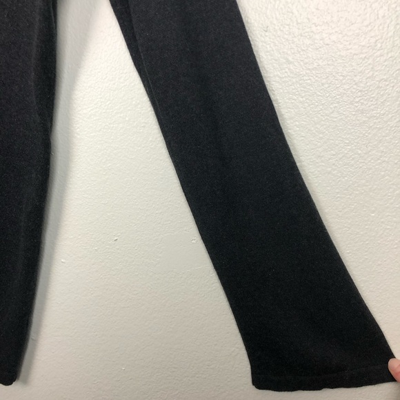 Natori Drop Shoulder Bell Sleeve V Neck Knit Top - Picture 8 of 13